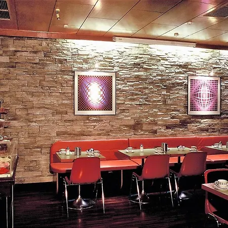 Kranich Hotel 2*